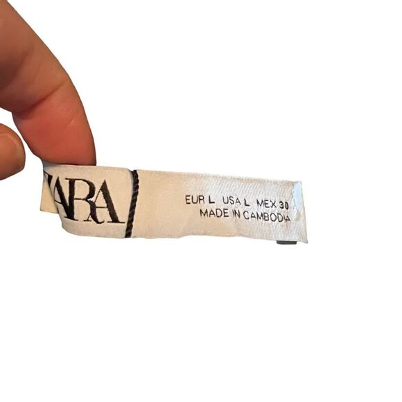 NWT! Zara black knitted skirt. Size large - Picture 3 of 9